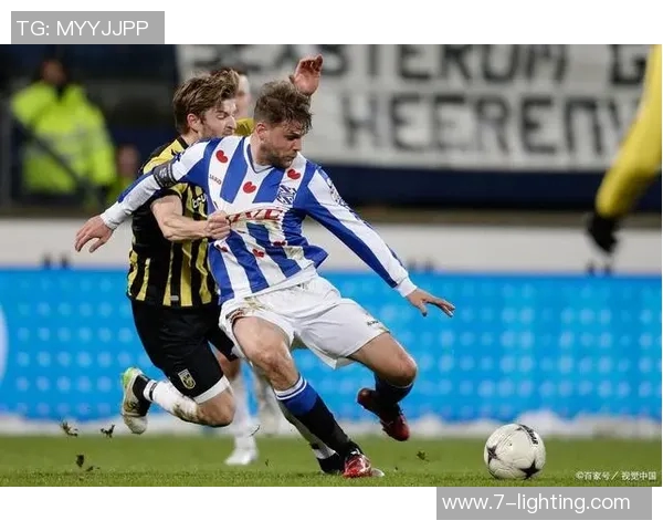 埃因霍温与维迪斯对决分析及战术解析探讨